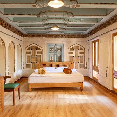 Duston Boutique XIX Century Rooms ブハラ エクステリア 写真